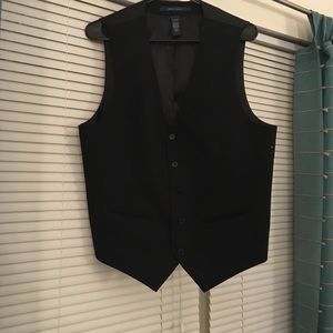 Perry Ellis vest